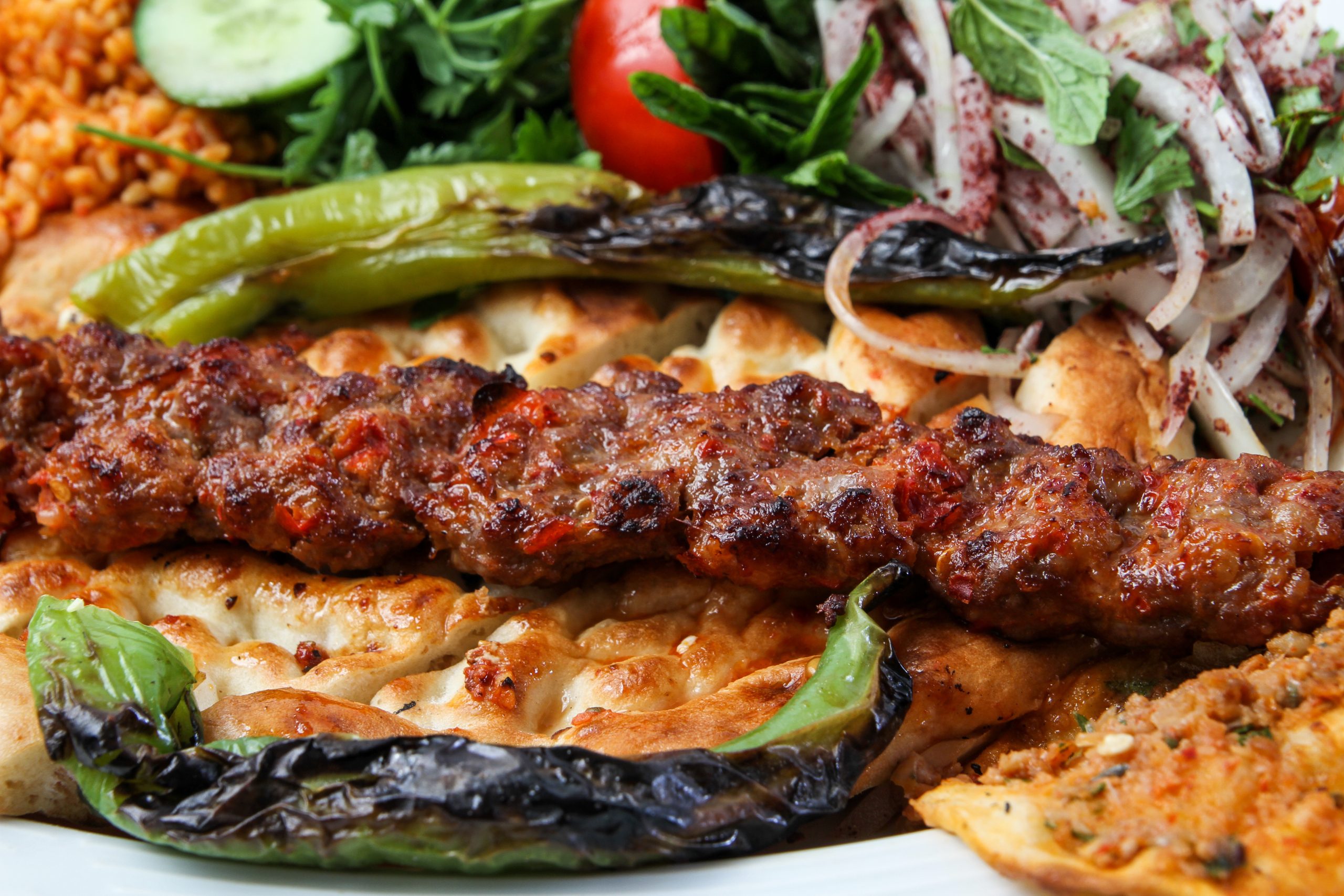 spicy hot adana kebab turkish food traditional Türkische Küche Kebab